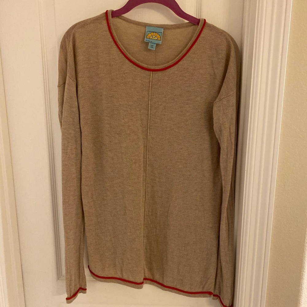 Lightweight sweater